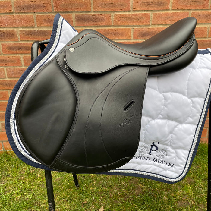 Equipe Expression Special Jumping Saddle 2022