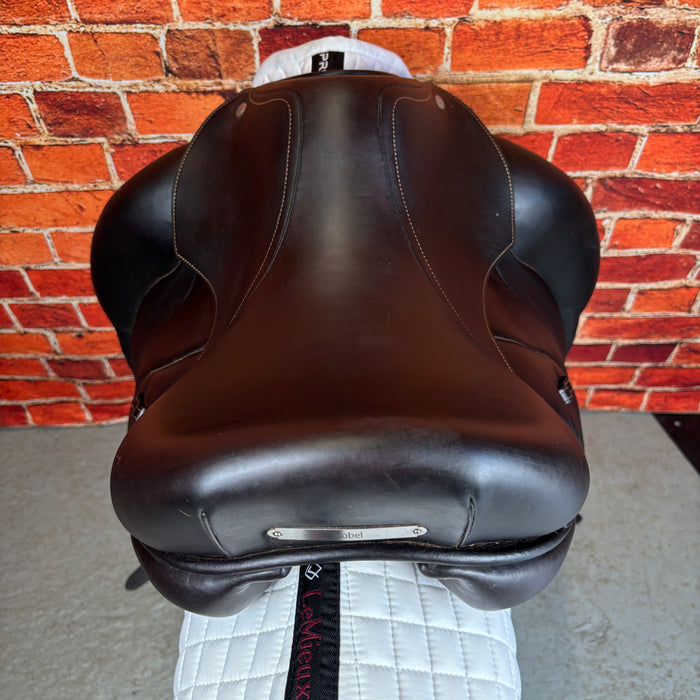 Voltaire Adelaide Dressage Saddle 2017