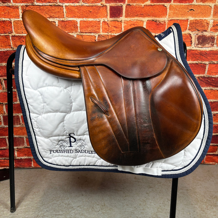 Butet Doublée 'C' Jumping Saddle 2011
