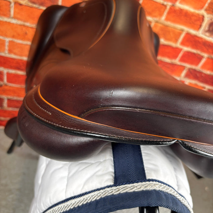 Equipe Expression Special Monoflap Jumping Saddle 2021