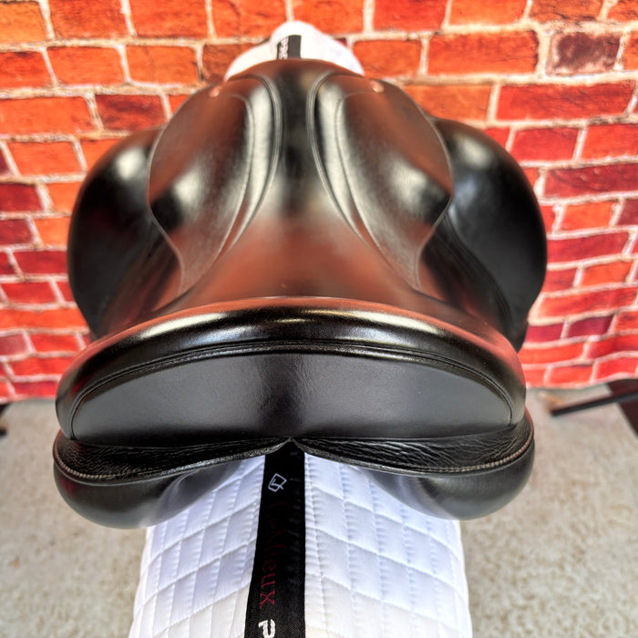 Equipe Emporio Special Dressage Saddle 2013
