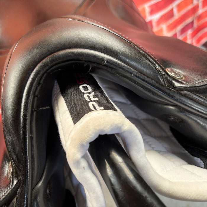 Equipe Emporio Special Dressage Saddle 2012