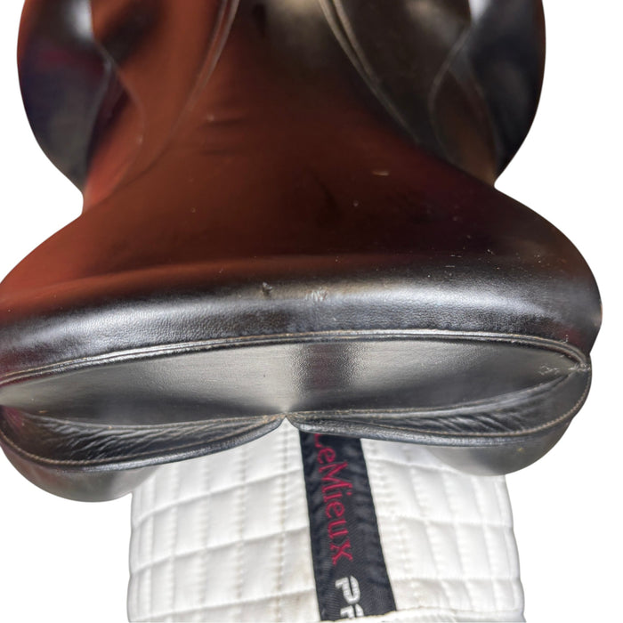 Equipe Emporio Special Dressage Saddle 2012