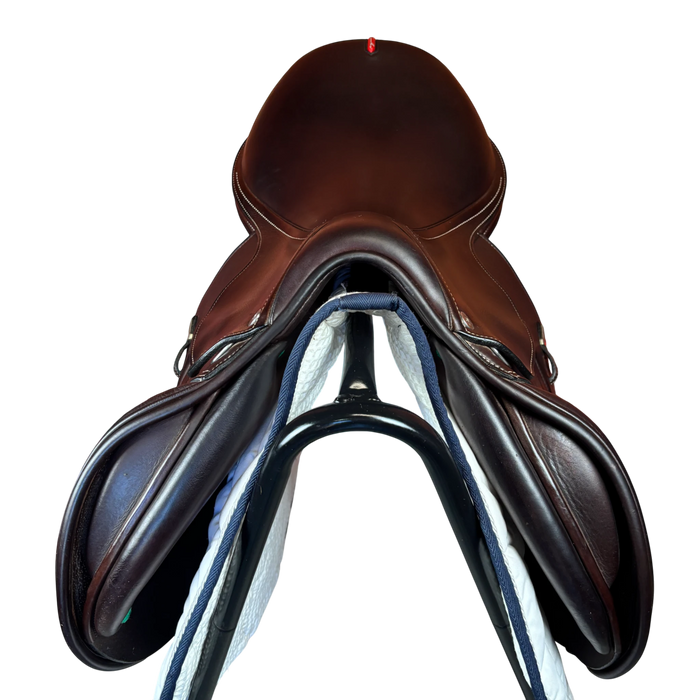 Polished Saddles brown leather 17.5 inch Equipe EKGO special jumping saddle with medium knee rolls and carbon fibre tree.
