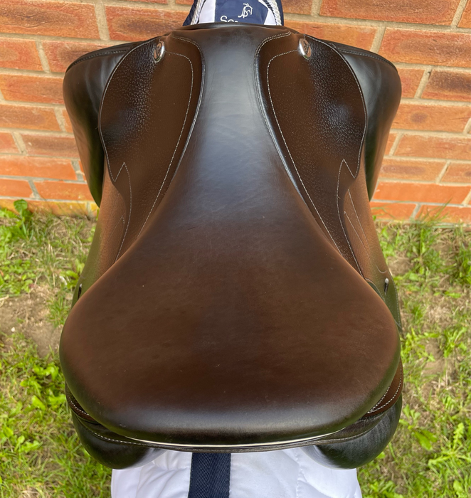 Prestige Versailles Jumping Saddle 2011